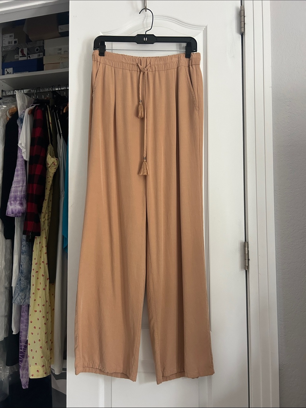 Paige Solynne tan pant - Picture 2 of 12